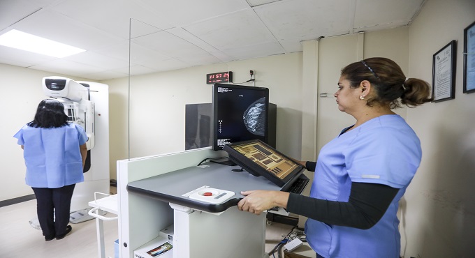 Médicos y enfermeros de EsSalud exigen inversión urgente en infraestructura y equipamiento FOTO GOB.PE